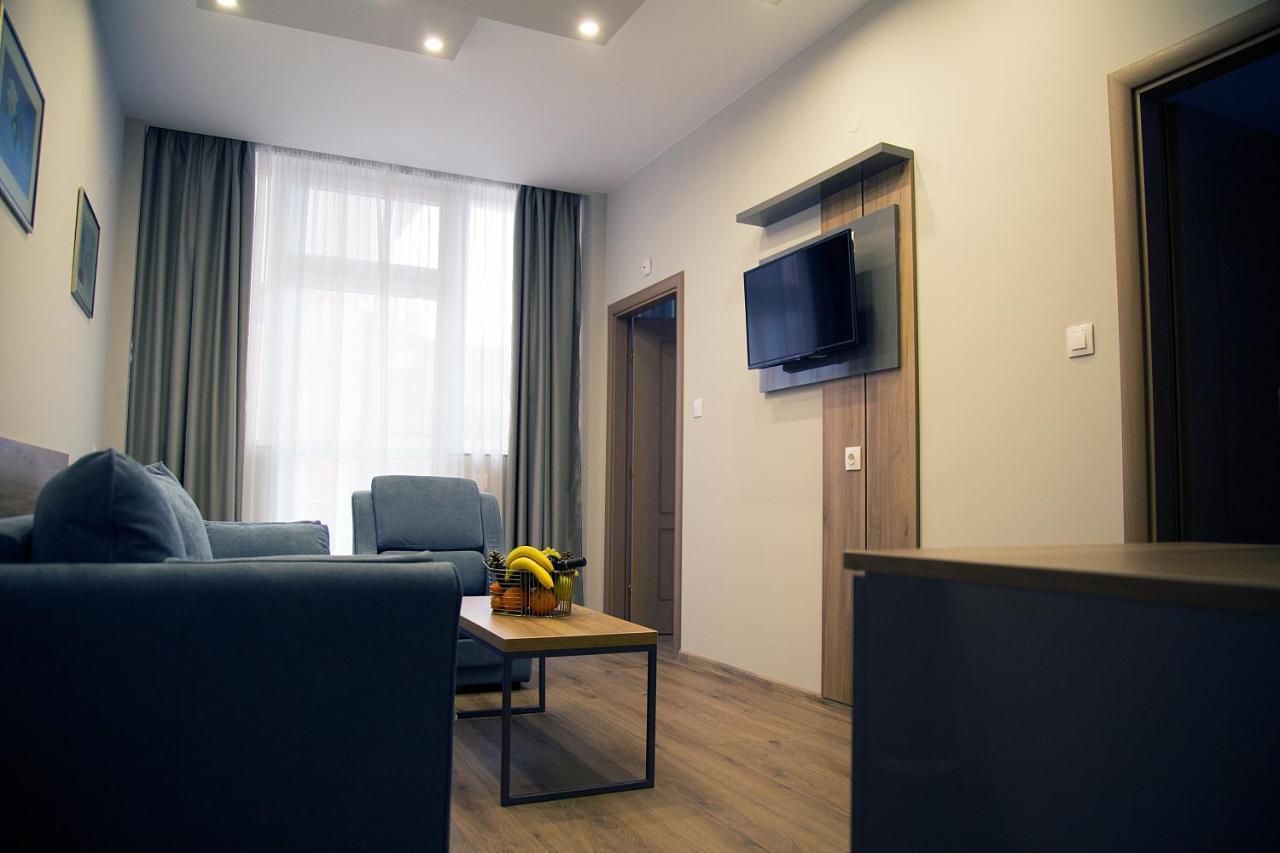 Aquasun Family Hotel 3*